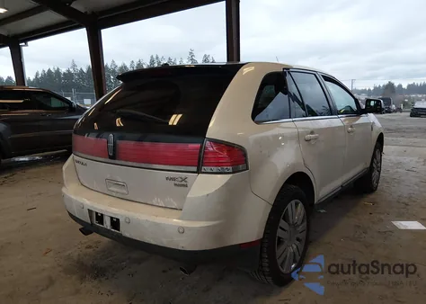 2008 Lincoln Mkx z USA, uszkodzony, nr VIN 2LMDU88C38BJ11719